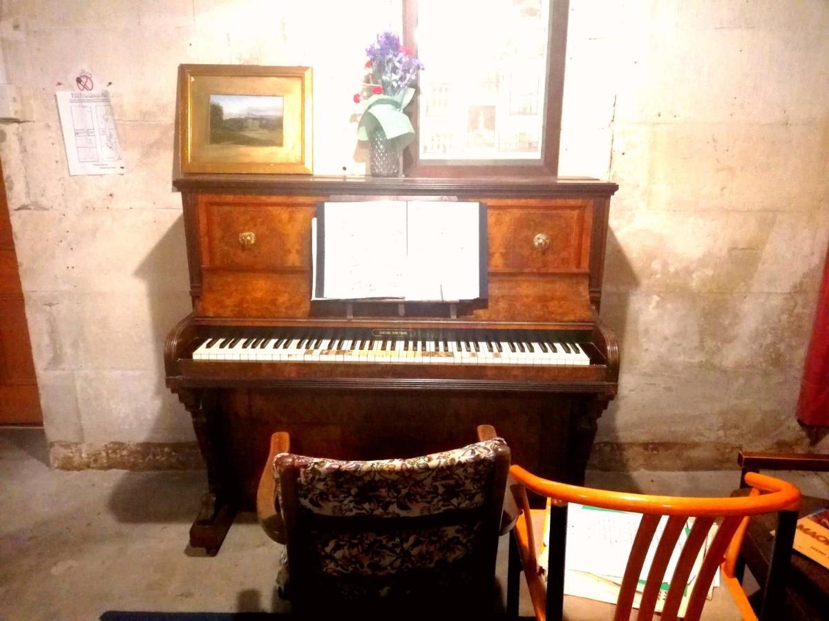 Empire Hotel Backpackers Oamaru Zewnętrze zdjęcie