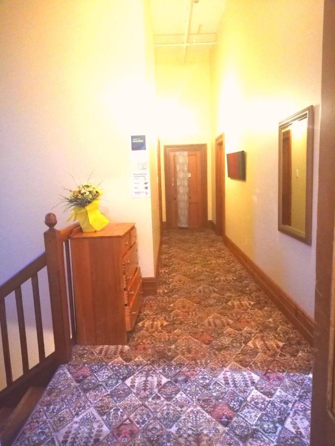 Empire Hotel Backpackers Oamaru Zewnętrze zdjęcie